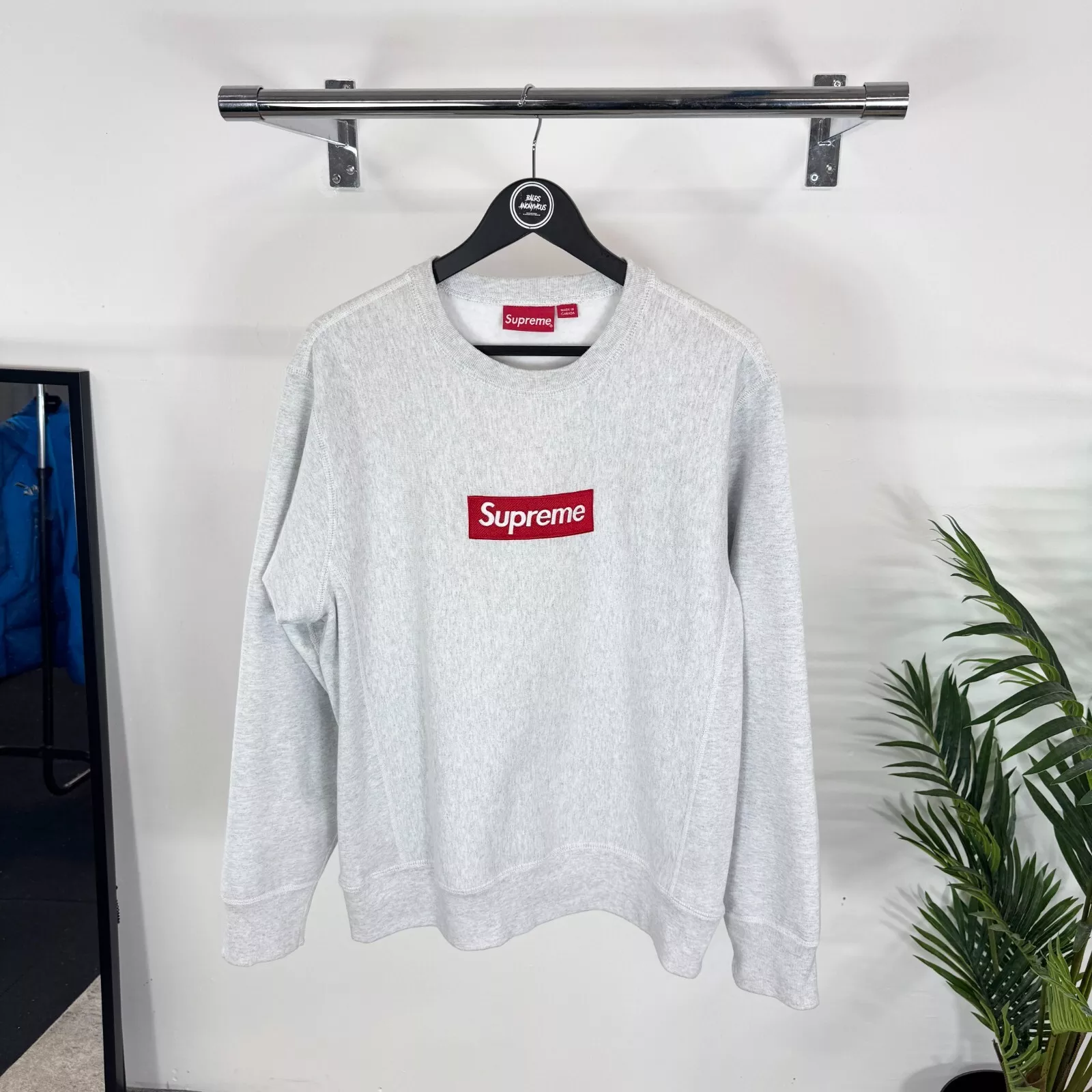 Sweat col rond logo Supreme Box gris PRIX CONSEILLÉ *ÉPUISÉ DANS LE MONDE ENTIER ?*