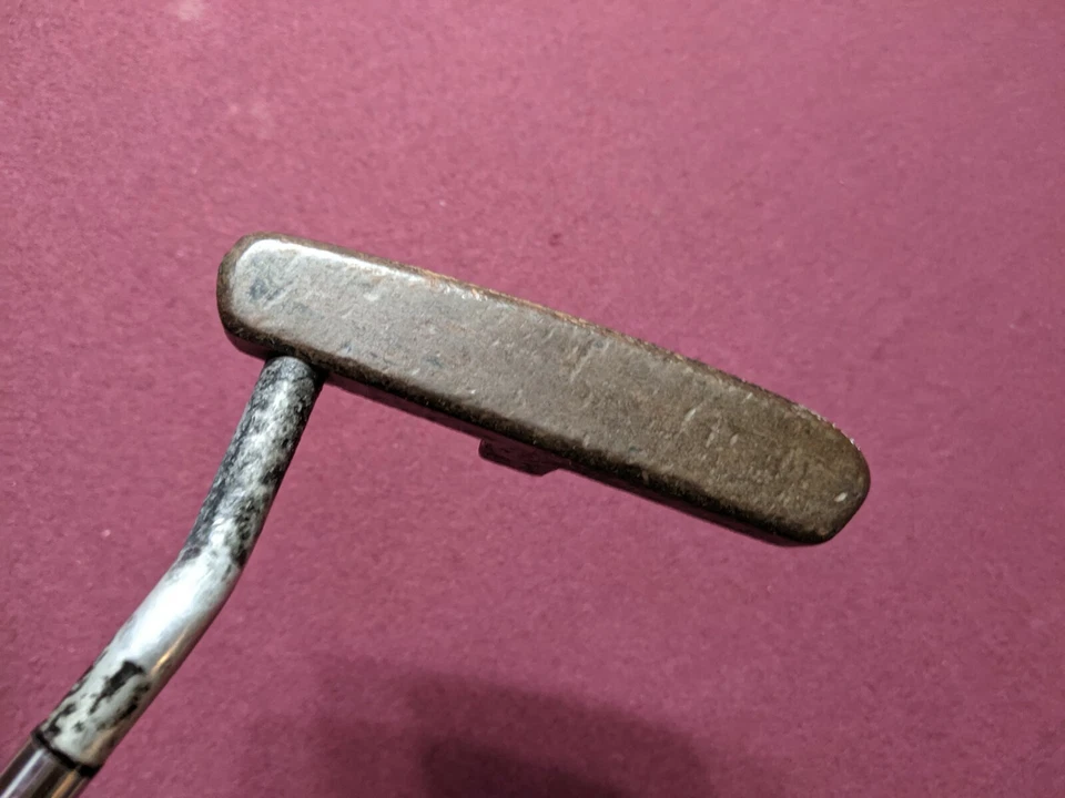 VINTAGE Arnold Palmer Putter 35 inch. RH. - Image 2 of 4