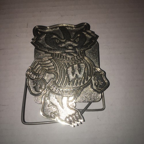 wisconsin badgers logo emblem metal trailer hitch cover