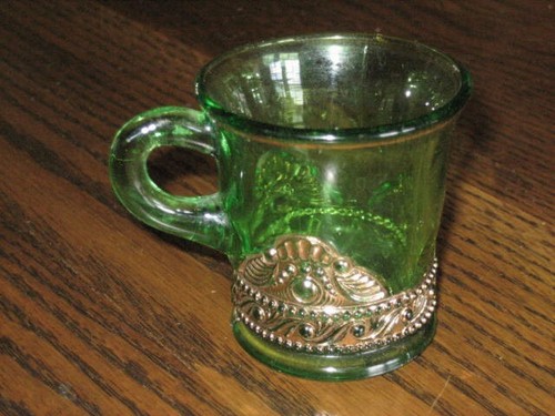 Antique EAPG Riverview Beach Souvenir LACY MEDALLION Emerald Green Pennsville NJ - Picture 3 of 5