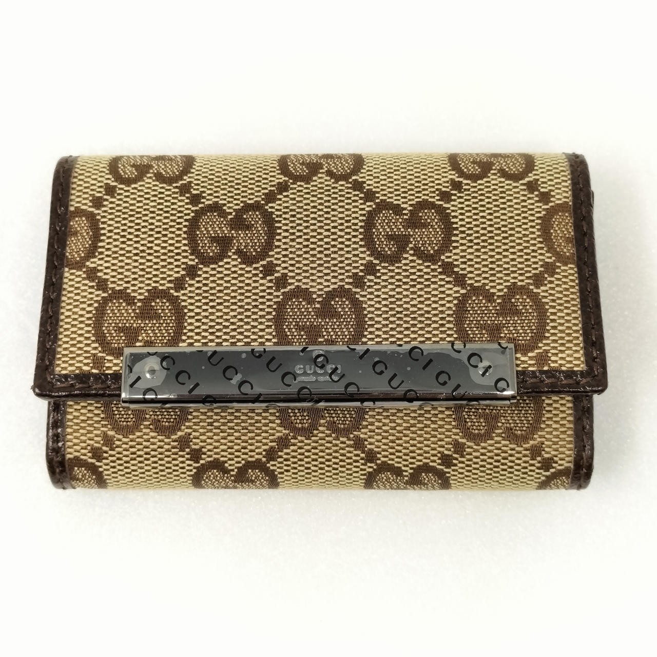 GUCCI 6 Key Case Compact Rectangular Logo Beige A… - image 1