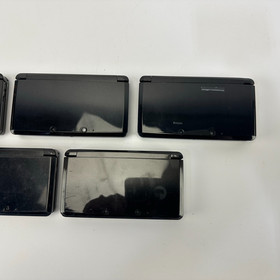 Lot of 5 Broken Nintendo 3DS Handheld Consoles Only As-Is for Parts/Repair