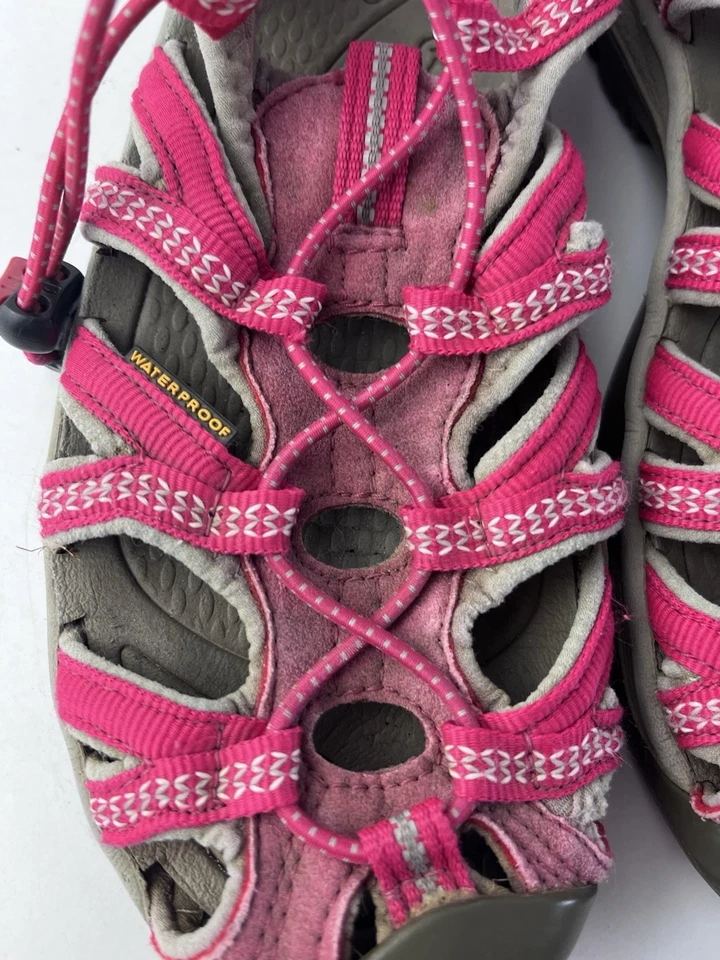 Keen Pink & Grey Water Proof Women's Outdoor Sandals Est Size 8 See Desc - image 4 of 4