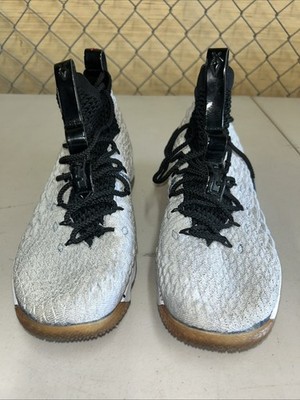 Nike LeBron 15’s Graffiti Men\'s White and Black High-Top Athletic Shoes Nike LeBron 15  main image 4