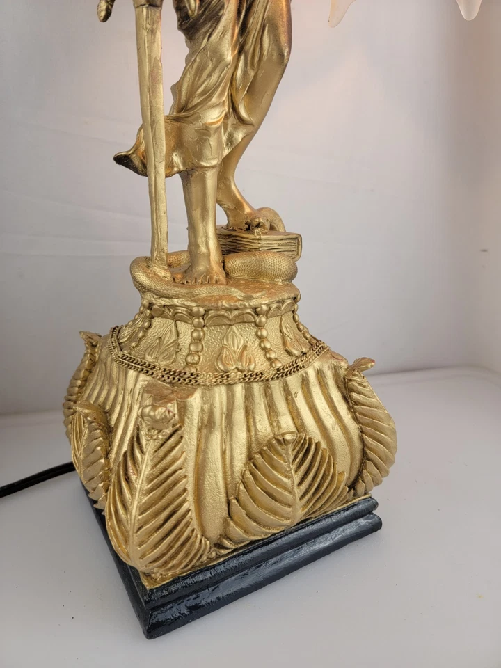 18" RESIN BLIND WOMEN OF JUSTICE STATUE TABLE LAMP  - Image 2 of 4