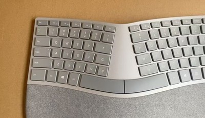 Microsoft SURFACE ERGONOMIC KEYBOARD 3R… Microsoft Surface Ergonomic Wireless Keyboard 3RA-00022 Model 1786