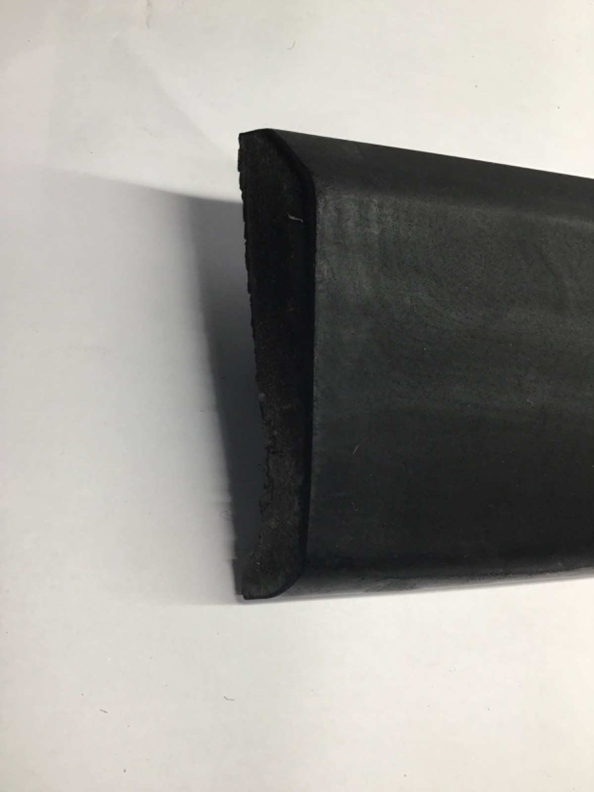 1965-1980 Rolls Royce Silver Wraith / Shadow Rear Bumper Rubber Trim