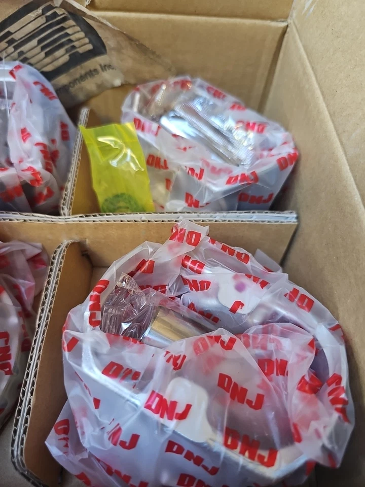 Dnj Hyundai Sonata 2. 4L Engine Component P181A Piston Set . - Image 4 of 4