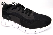 NEW Reebok Women's Zig Dynamica Running Training Shoes Size 7.0. M, Black White