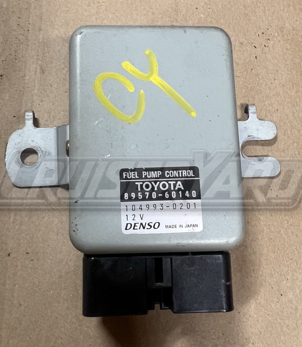 Toyota Land Cruiser OEM UZJ100 Fuel Pump Relay 89570-60140