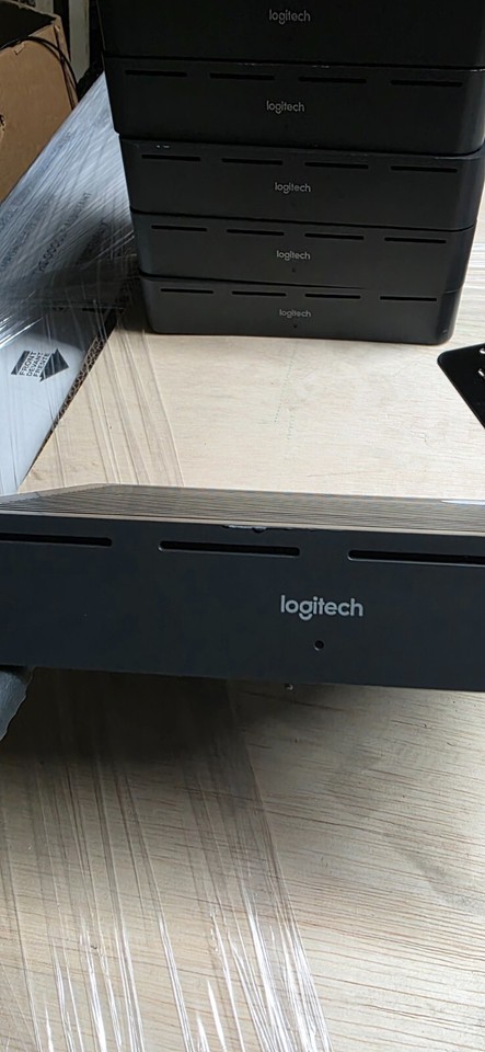 LOGITECH RALLY DISPLAY HUB V-R0009 P/N: 839-000539 w/ Compatible AC ...