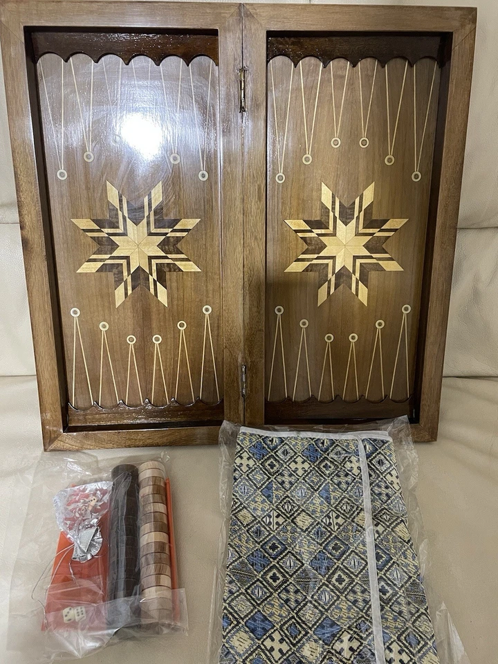 Rare Vintage Handmade Charming French 'rustic' backgammon game Early 1900's - Image 3 of 4