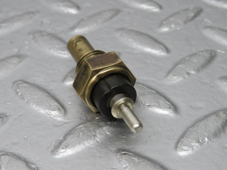 Sensor de temperatura refrigerante Mercedes-Benz S124 300TE camioneta VDO 0055421017 Foto 2 de 4