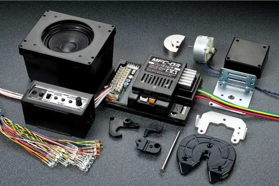 Tamiya 56523 1/14 RC Tractor Truck Euro Style Multi-Function Control Unit MFC-03 - Image 4 of 4