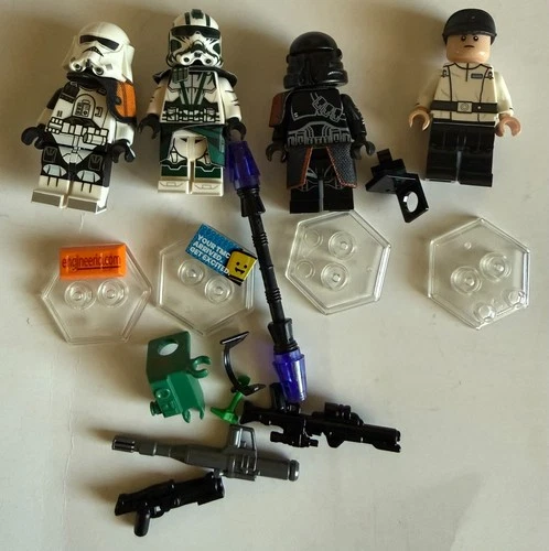Lego Star Wars Custom small lot of Minifigures and accesories.
