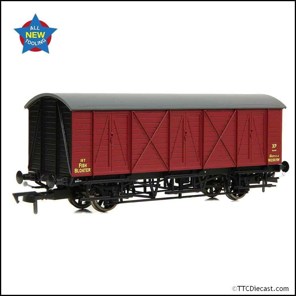 EFE Rail E87061 GWR 10T 'Bloater' Fish Van BR Crimson - OO Gauge