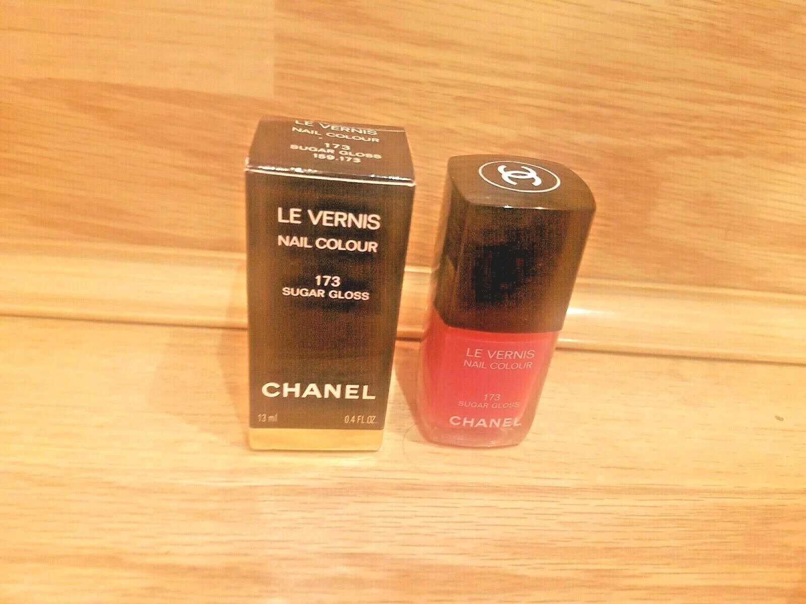 Nail Polish Chanel Le Vernis Colour 173 Sugar Gloss Authentic New