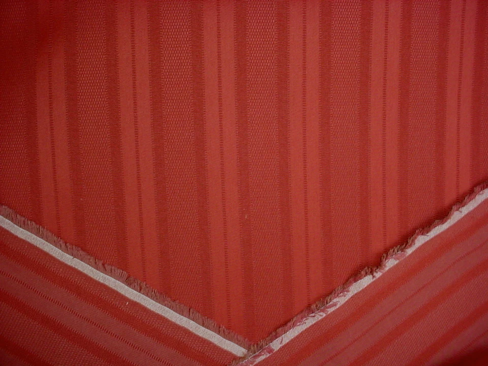 Tela de tapicería para cortinas 13-1/8Y Lee Jofa 970057 Sutton rojo ladrillo a rayas satinadas Foto 4 de 4
