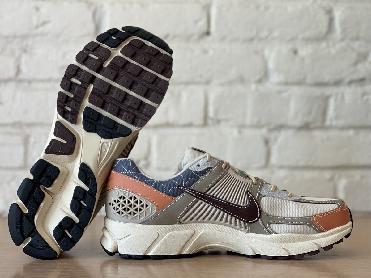 Nike Zoom Vomero 5 Low Sashiko Sanddrift Hemp Tan FZ5051-121 