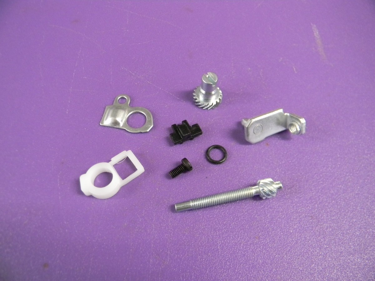 Viti Di Regolazione Della Catena, Tendicatena Portatile 2 Set Di Ricambio Per 1125 007 1021 Per 024 026 028 036 044 046 066 Ms260 Ms360 88827494 - Foto 6