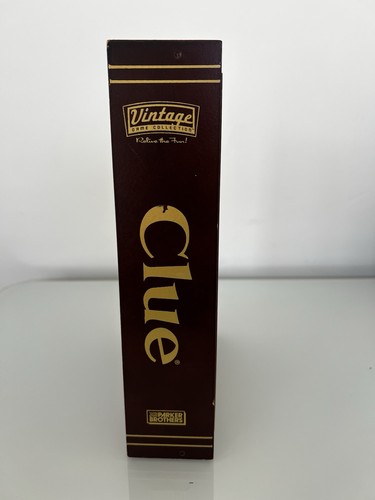 Clue Vintage Game Collection Wooden Box Bookshelf Edition Complete Sealed - Picture 4 of 5