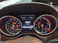 Mercedes-Benz GL X166 2013 Benzin Geschwindigkeitsmesser Cockpit A1669003106 Mercedes-Benz GL X166 2013 Benzin Geschwindigkeitsmesser Cockpit A1669003106
