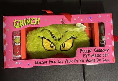 The Grinch Character Bath Accessories Set Eyemask, Bath Soak & Bath Salts, 3pc