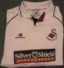 V RARE New Balance 42-44" SWANSEA CITY FC Home white Football Shirt 