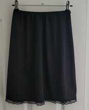 Vintage Warner's Perfect Black Nylon Half Slip Lace Trim S Lingerie MPN 55300