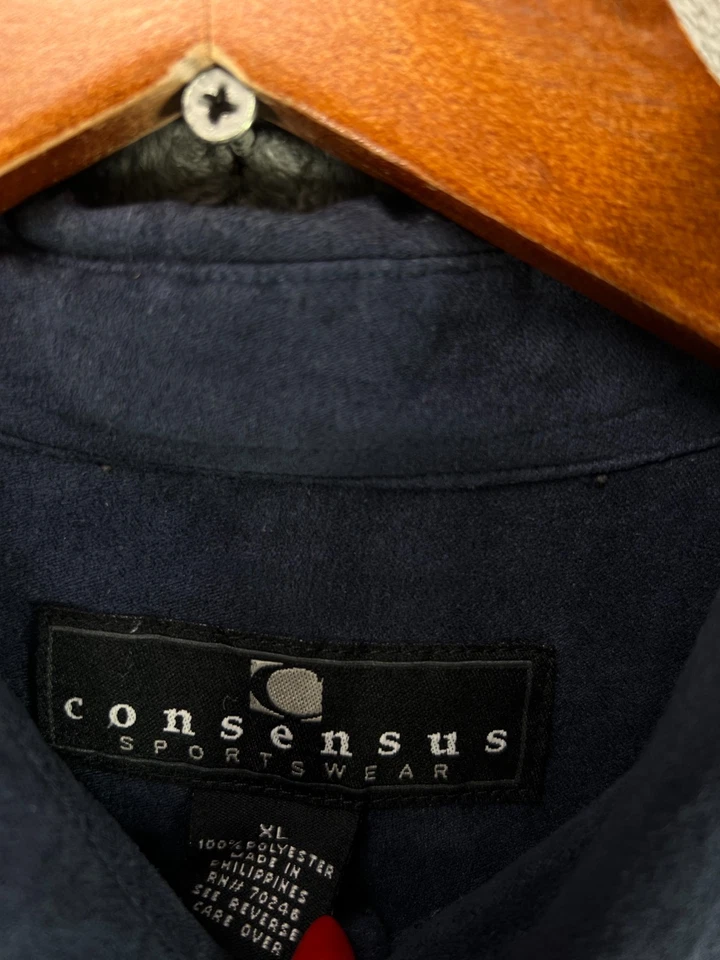 CONSENSUS Sportswear Mens XL Navy Faux Suede Blue Shirts Button Up Long Sleeve - Image 3 of 4