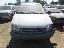 Used Windshield Wiper Motor fits: 2000 Toyota Sienna  Grade A