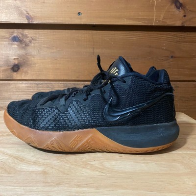 black and gold mens basketball shoes