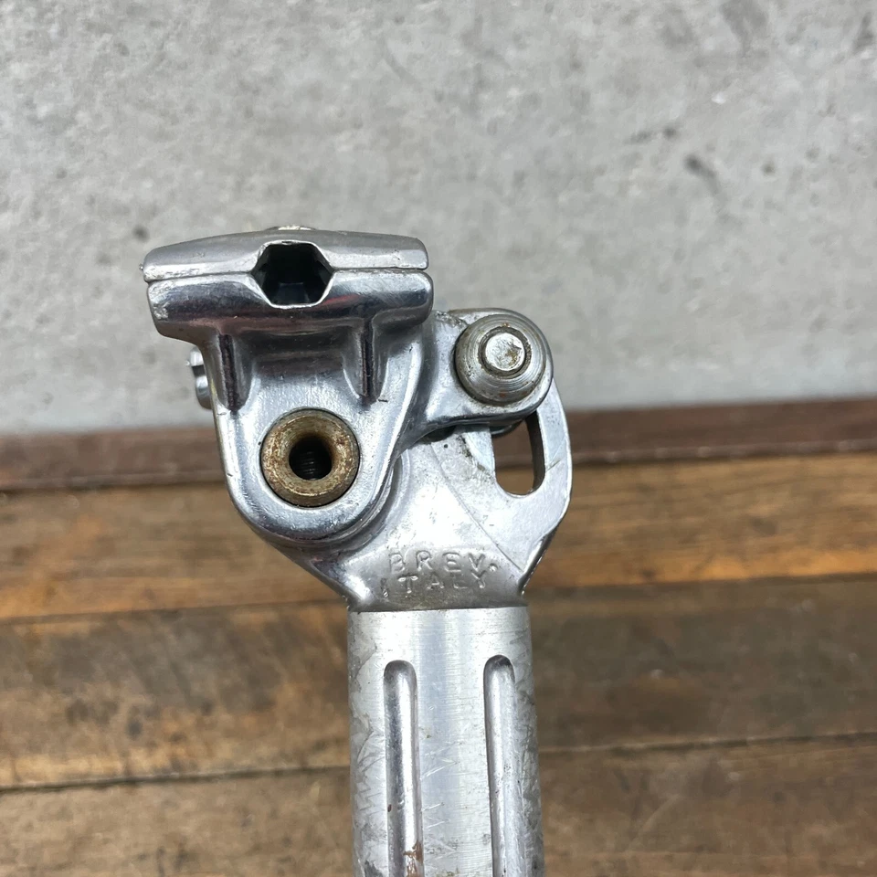 Tija de sillín vintage 3TTT 27,0 mm Brev Italia estriada 200 mm poste micro ajuste años 70 60 Foto 2 de 4