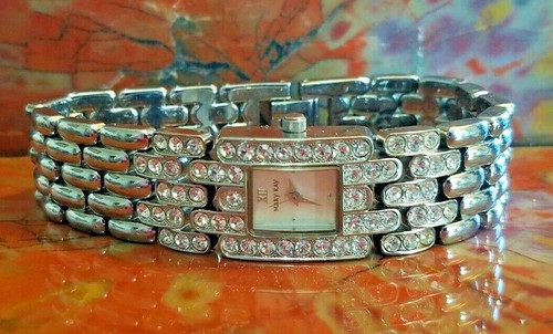 Reloj pulsera impresionante Mary Kay señoras de tono plateado, con  cristales | eBay