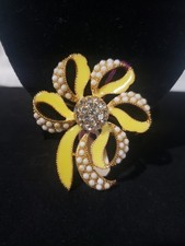 Vintage Yellow Enamel Flower Brooch Pin Gold Tone Faux Pearl Rhinestone Floral