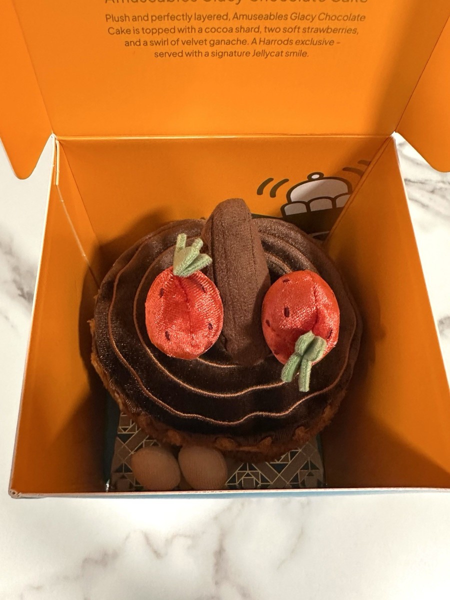 【新品】 ハロッズ限定 Glacy chocolatecake AUTHENTIC* Jellycat x Harrods Exclusive Glacy Chocolate Strawberry