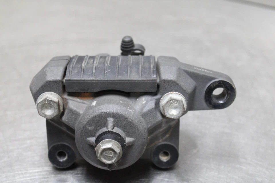 04-09 SUZUKI GS500 GS500F REAR BACK BRAKE CALIPER Foto 2 de 4