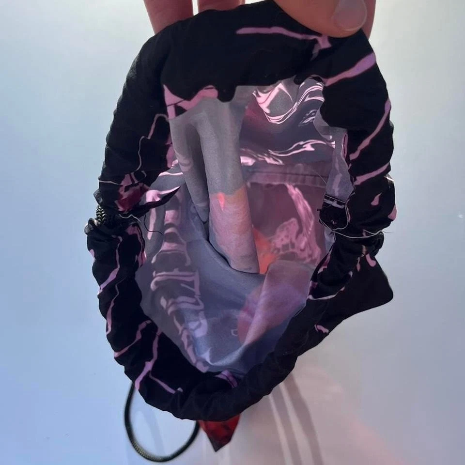 Bolso con cordón de algodón negro y rosa Lil Peep #gótico #punk Foto 4 de 4