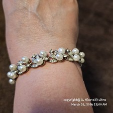 Vintage Silvertone Rhinestone And Faux Pearl 7.5 In Bracelet