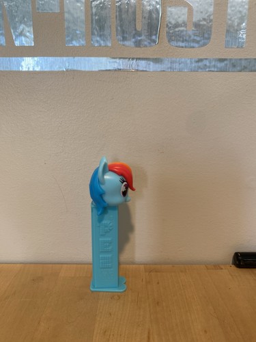Dispensador de caramelos My Little Pony PEZ - Rainbow Dash - Imagen 2 de 3