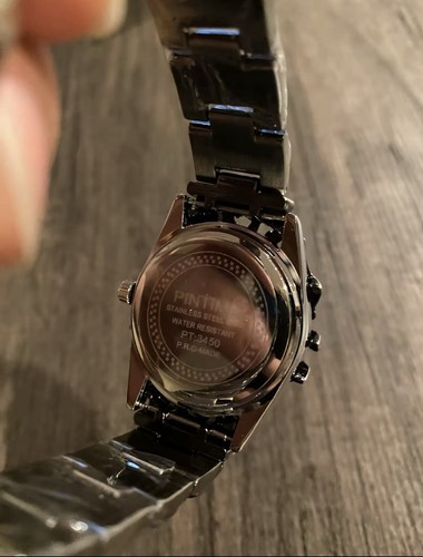 Reloj Llama Gótica Y2K Único - Esfera Roja Vintage, Correa de Acero Inoxidable, Cuarzo - Imagen 3 de 4
