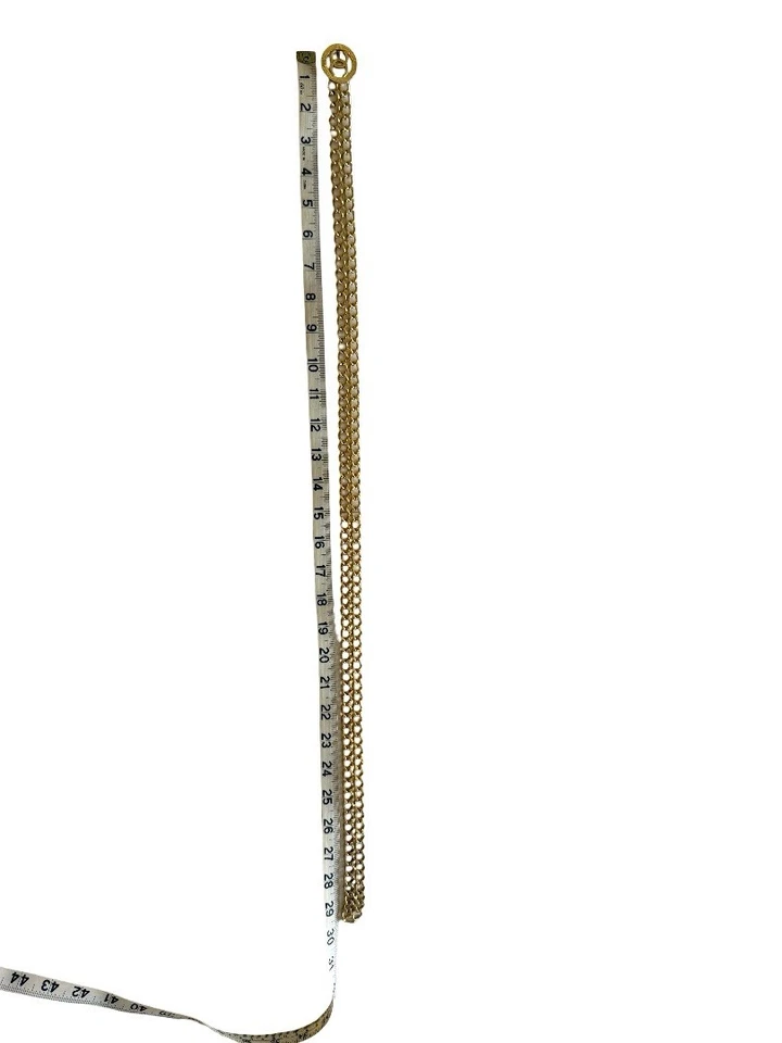 Authentic CHANEL Vintage Gold Chain Belt – Timeless Classic - Image 3 of 4