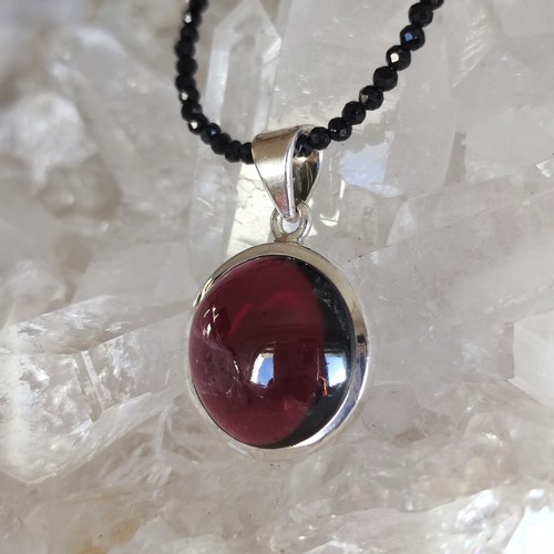 Colgante cabujón piedra curativa granate plata de ley 925 hecho a mano rareza A1434 - Imagen 2 de 6