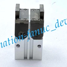 NEW SMC MHW2-32D1 Pneumatic Finger Fast shipping(DHL or Fedex)