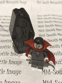 LEGO Scooby Doo Vampire Bob Oakley Minifigure Halloween 75904 Coffin Minifig