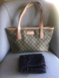 gucci 211138
