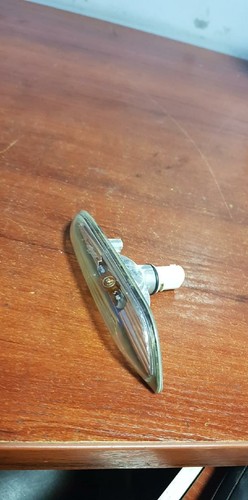 BMW 5 E60 525i Kotflügel Blinker vorne links 7165741 3.0 Benzin 160kw 2007