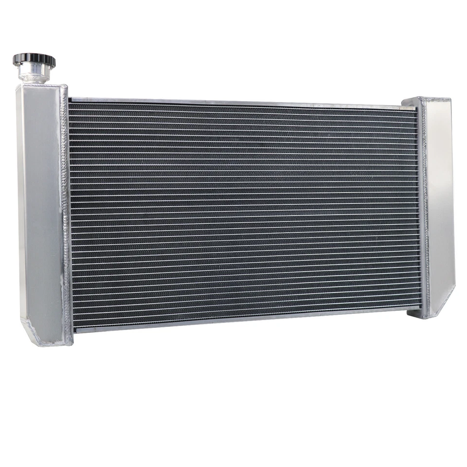 4-Row Radiator+Shroud Fan Fit 88-94 Chevy S10 Blazer GMC S15; Jimmy Sonoma,4.3L Foto 3 de 4