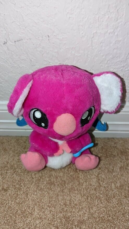 Tic Tac Toy XOXO Hugs Plush, Pink