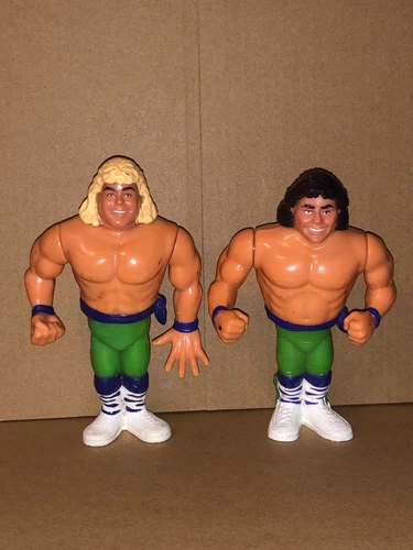 WWF Hasbro Tag Team THE ROCKERS Shawn Michaels/Marty Jannetty Figures - WWE